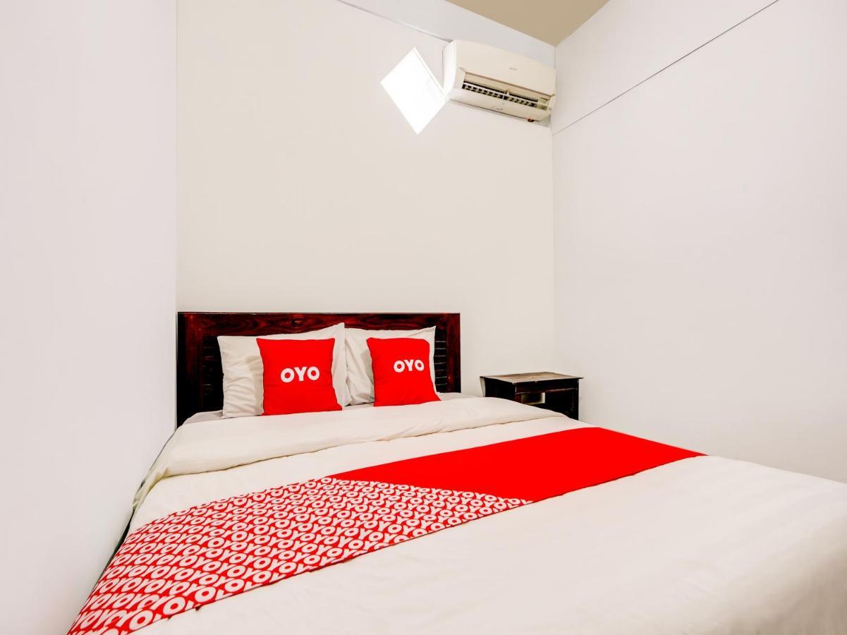 Oyo 90051 Guest House פראנגטריטיס מראה חיצוני תמונה