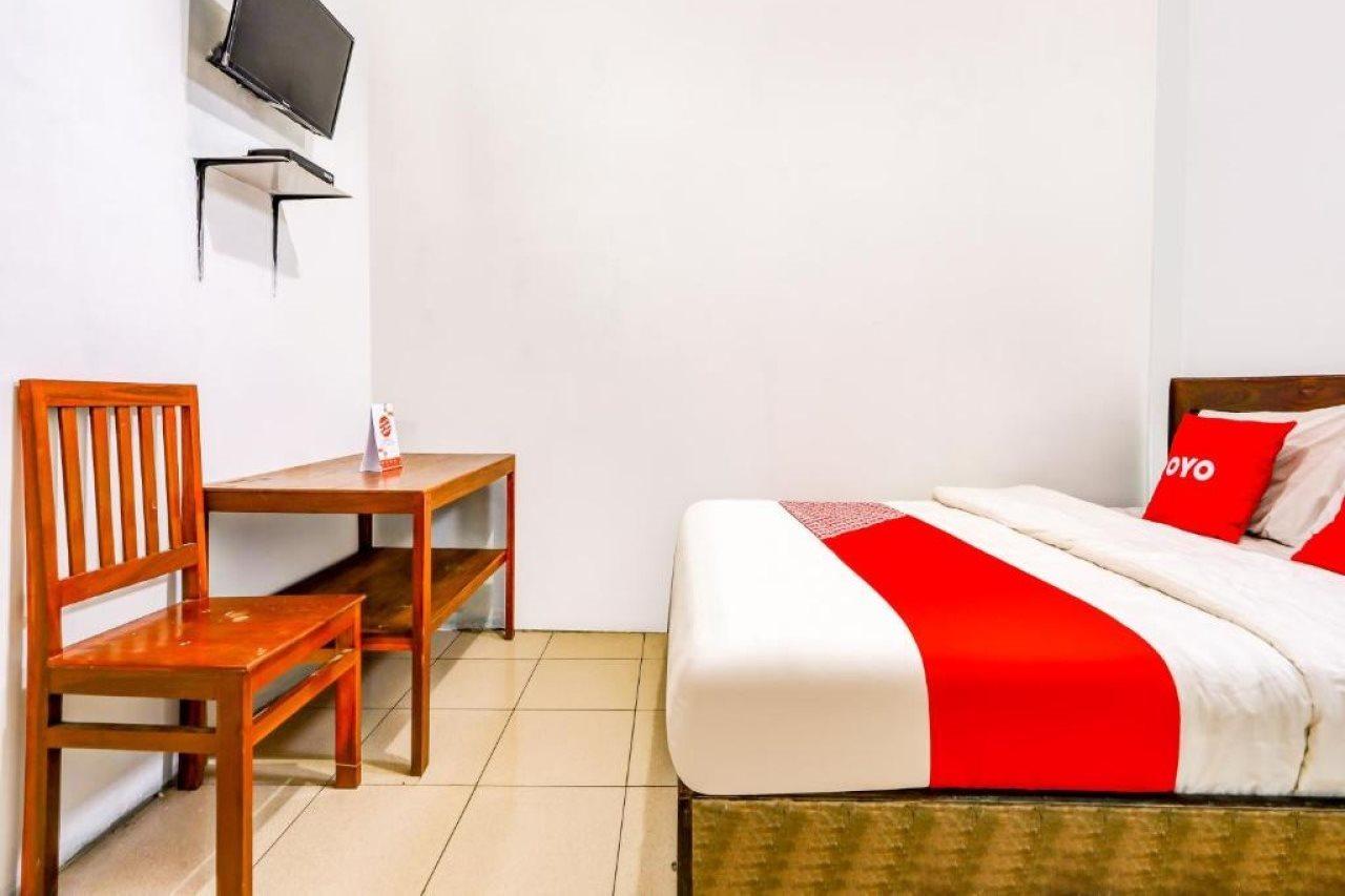 Oyo 90051 Guest House פראנגטריטיס מראה חיצוני תמונה