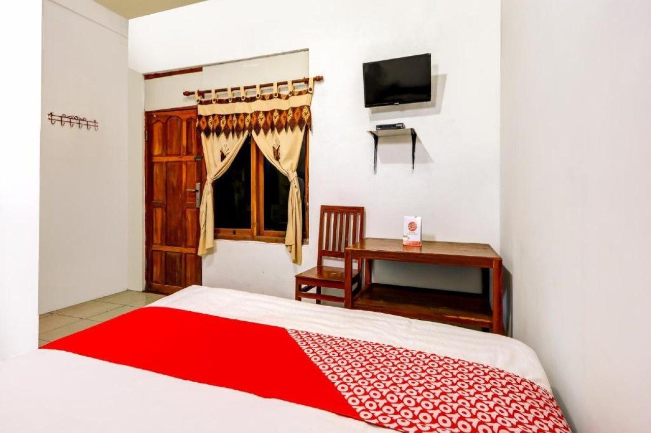 Oyo 90051 Guest House פראנגטריטיס מראה חיצוני תמונה